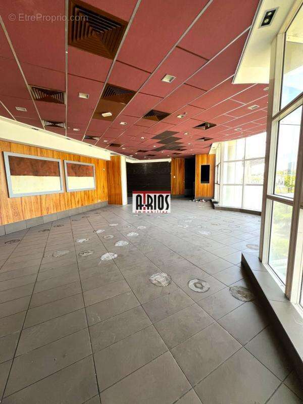 Commerce à LA VALETTE-DU-VAR