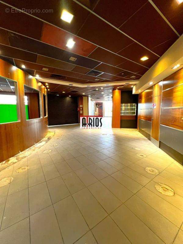 Commerce à LA VALETTE-DU-VAR