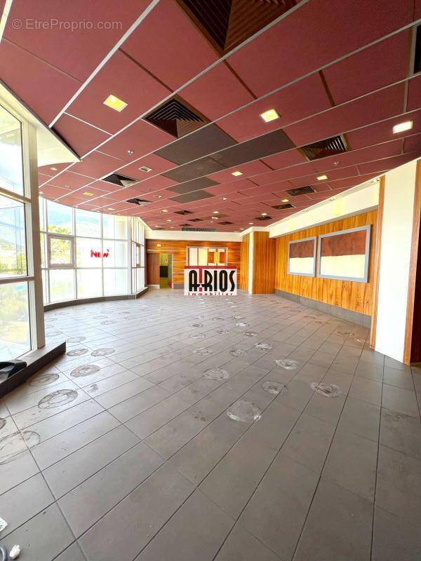 Commerce à LA VALETTE-DU-VAR