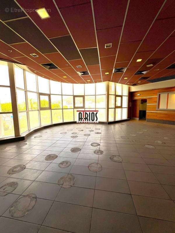 Commerce à LA VALETTE-DU-VAR