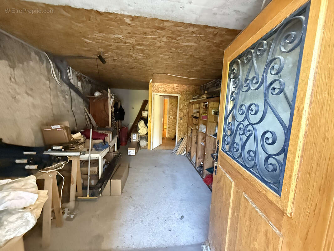 Maison à SAINT-JULIEN-CHAPTEUIL