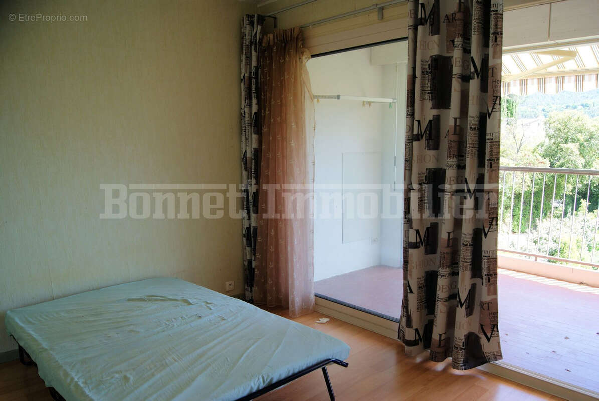 Appartement à NYONS