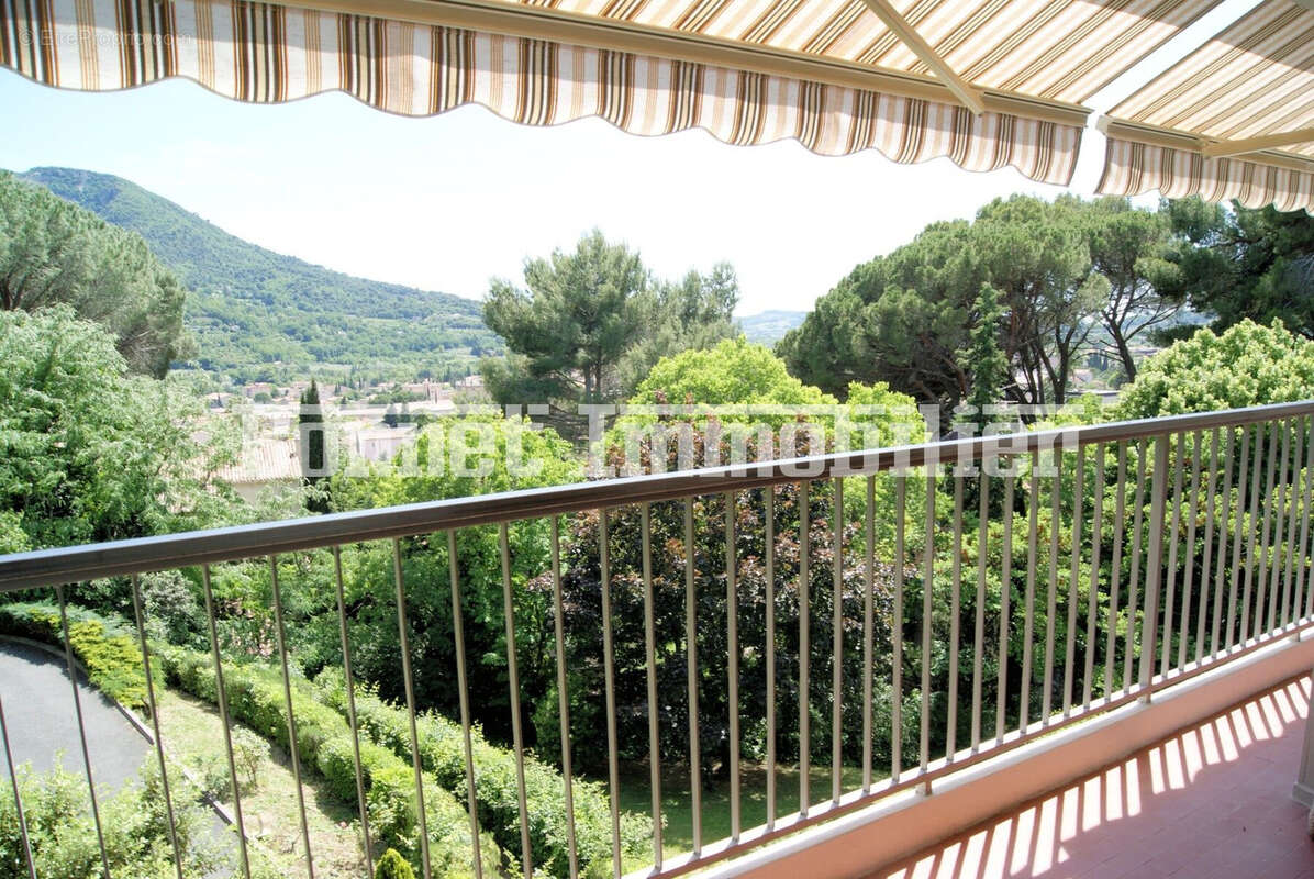 Appartement à NYONS