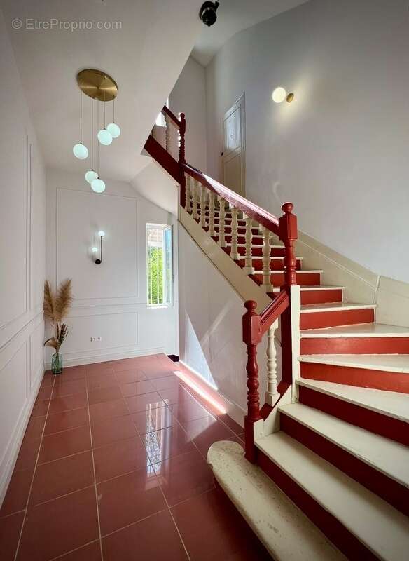 Maison à LAROQUE-TIMBAUT