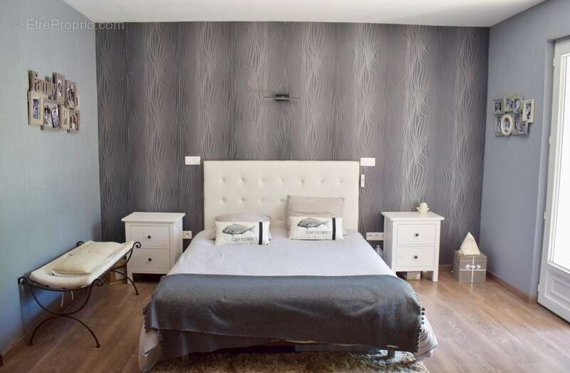 Maison à LAROQUE-TIMBAUT