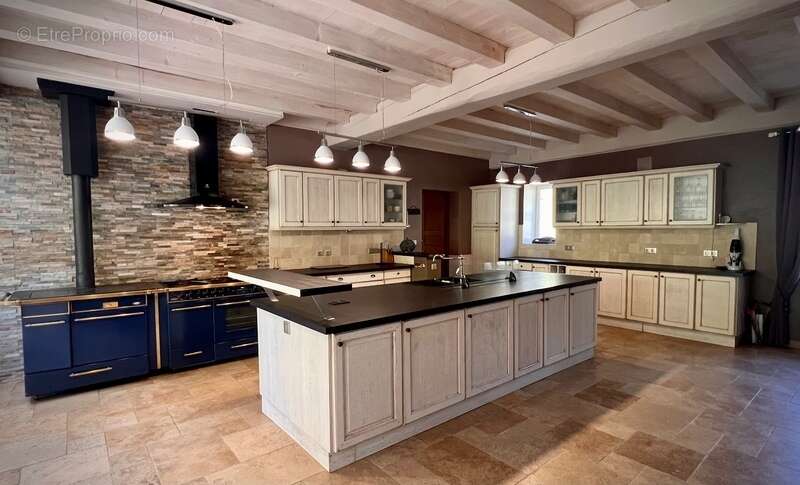 Maison à LAROQUE-TIMBAUT