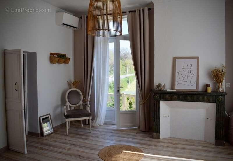 Maison à LAROQUE-TIMBAUT