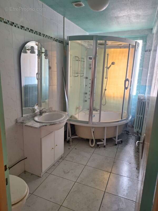 Maison à BESSE-SUR-BRAYE