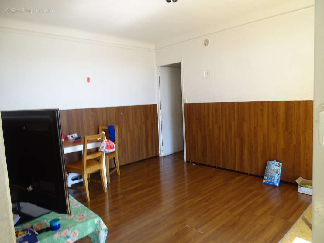 Appartement à MARSEILLE-15E