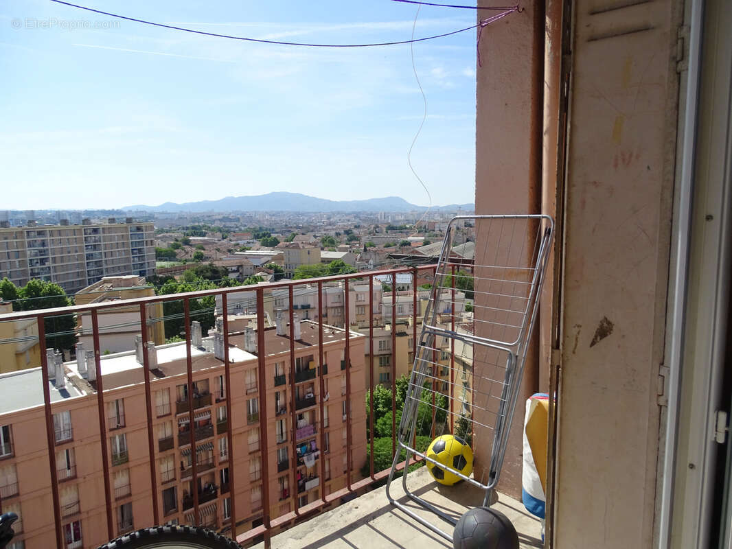 Appartement à MARSEILLE-15E
