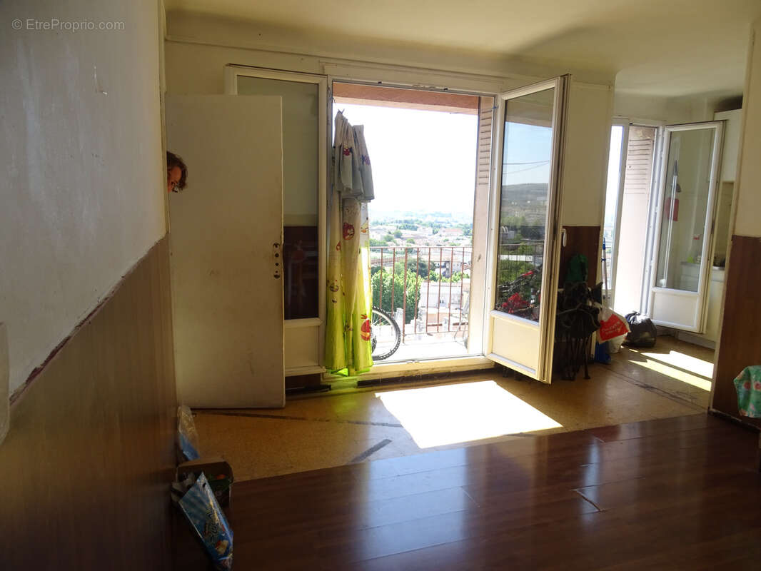 Appartement à MARSEILLE-15E