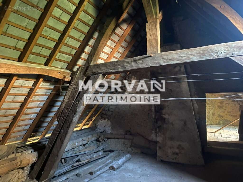 Maison à CHATILLON-EN-BAZOIS