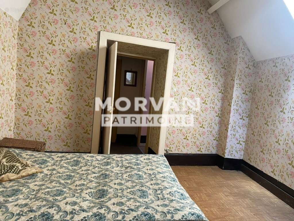 Maison à CHATILLON-EN-BAZOIS