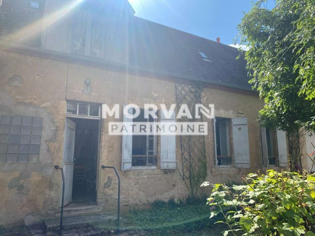 Maison à CHATILLON-EN-BAZOIS