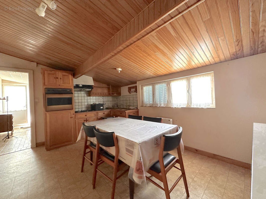 Maison à LA CHAPELLE-HEULIN