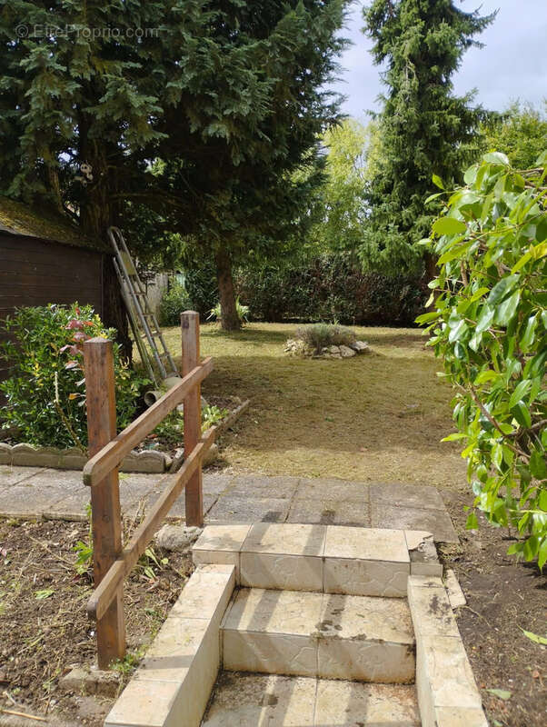 Maison à OUZOUER-LE-MARCHE