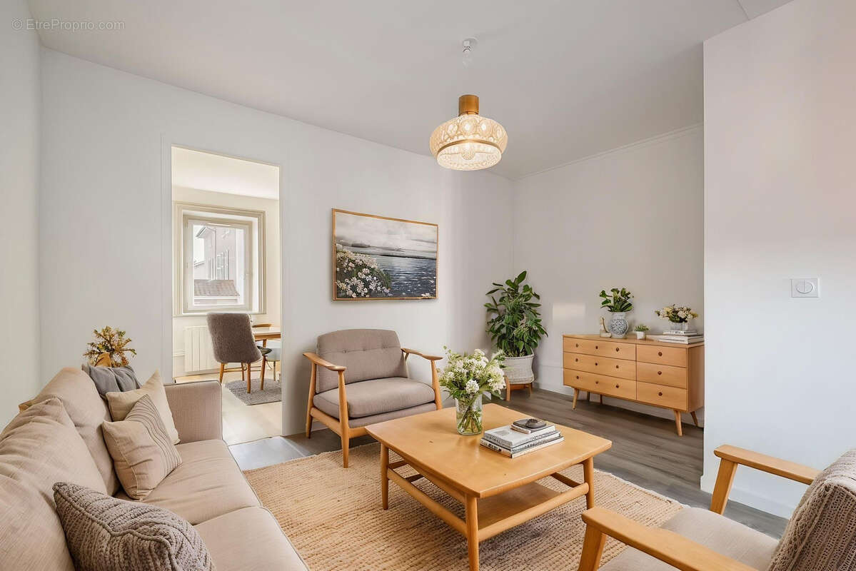 Appartement à CRAPONNE