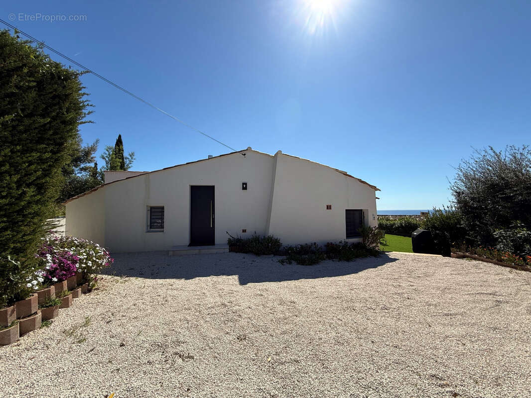 Maison à LA CROIX-VALMER