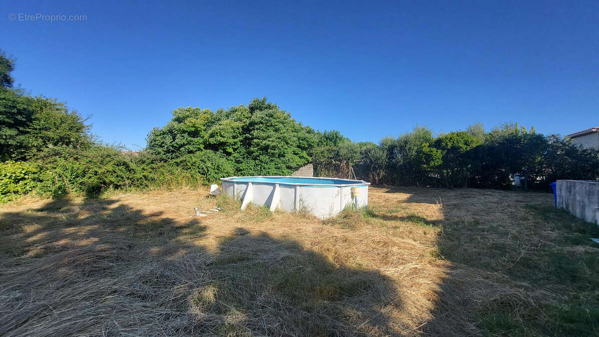 Maison à SAINT-CHRISTOL-LES-ALES