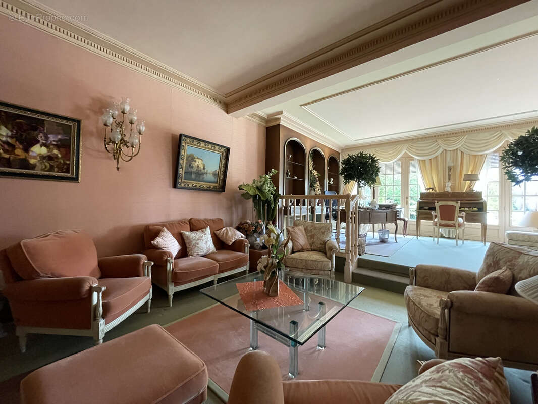 Maison à LA BOISSIERE-DU-DORE