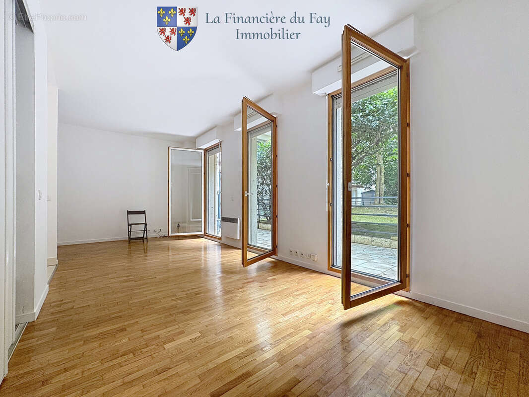 Appartement à PARIS-19E