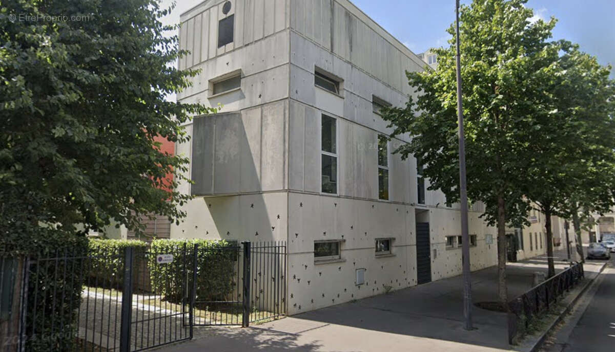 Appartement à PARIS-19E