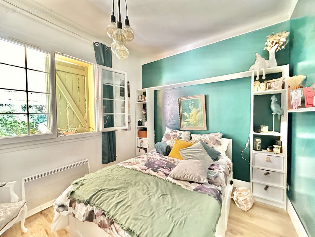 Maison à LA VALETTE-DU-VAR