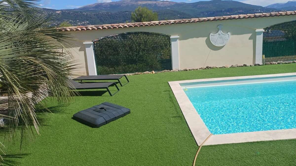 Maison à PEYMEINADE