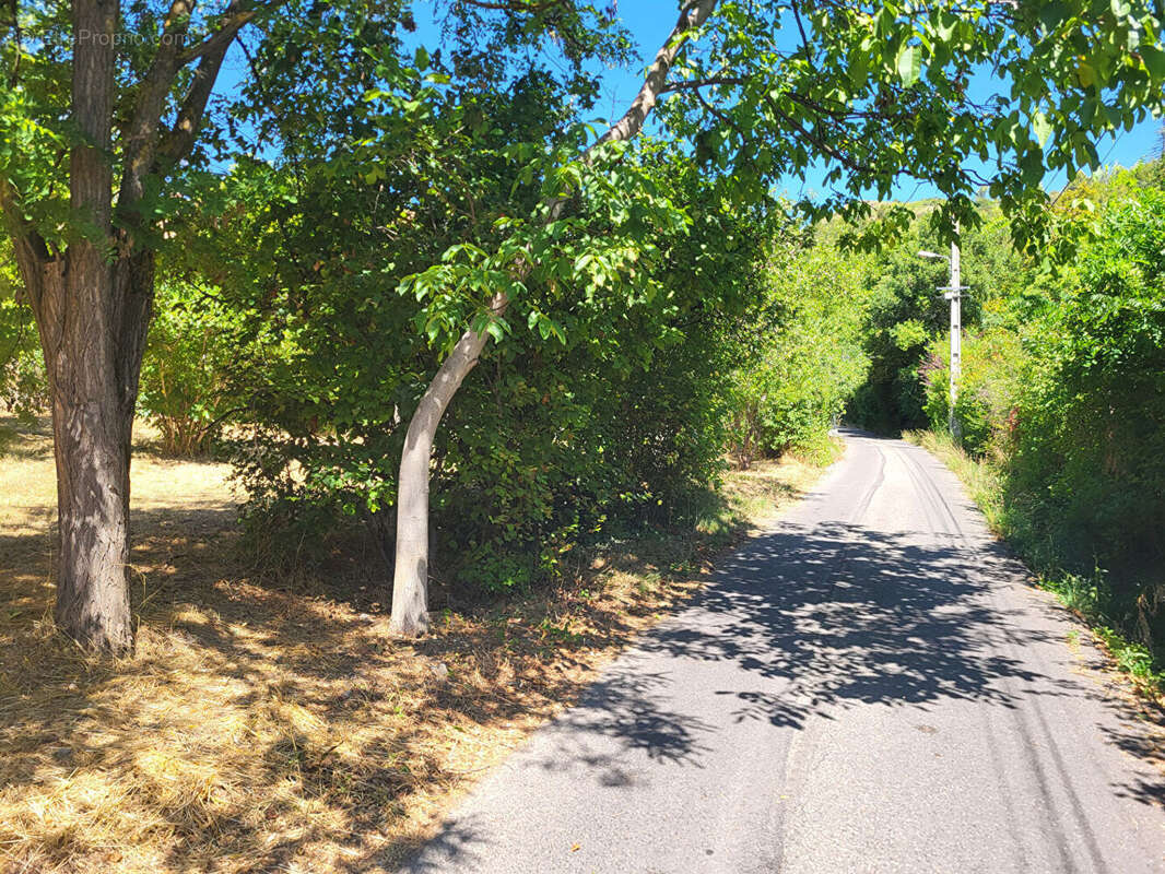 Terrain à DIGNE-LES-BAINS
