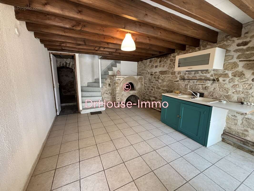 Maison à GAILLON-SUR-MONTCIENT