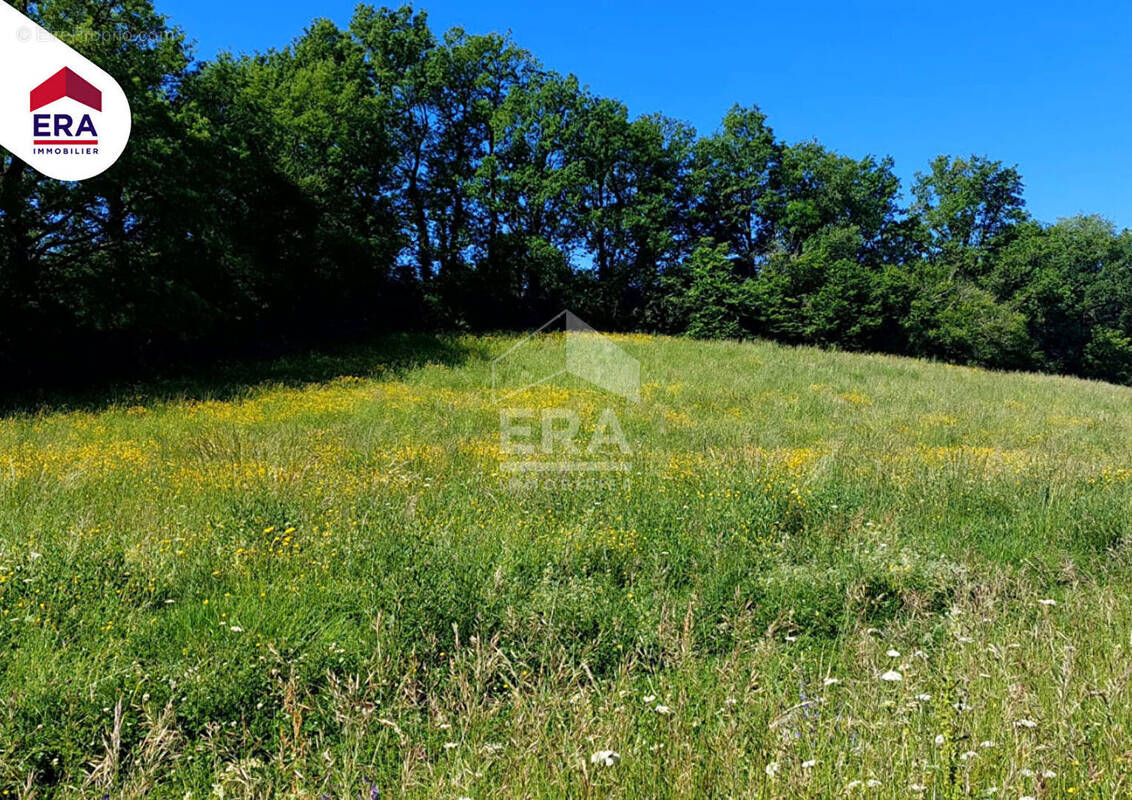 Terrain à FIGEAC