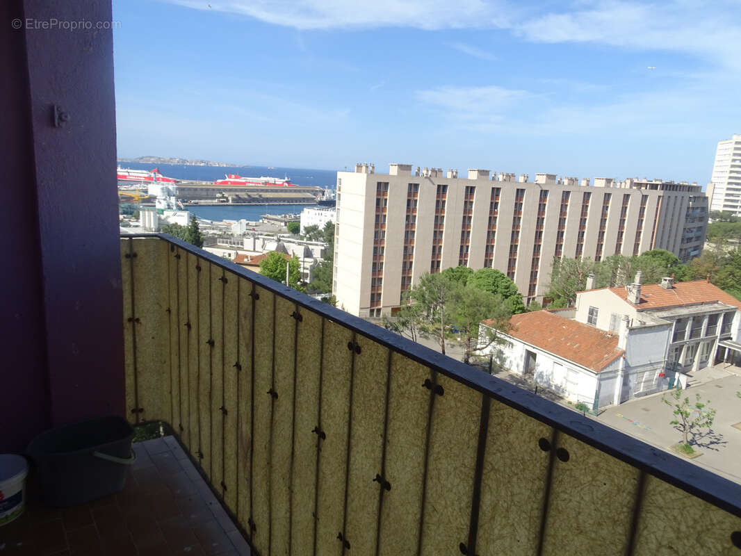 Appartement à MARSEILLE-15E