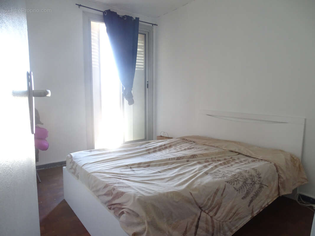 Appartement à MARSEILLE-15E