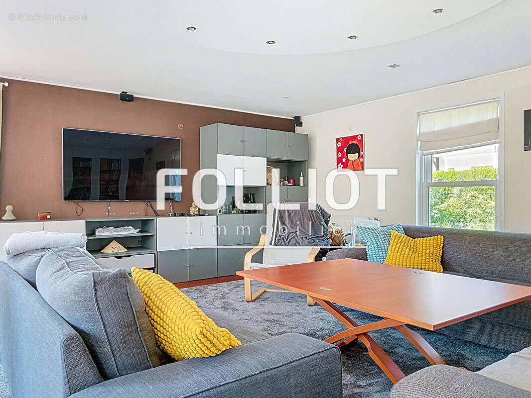 Maison à SAINT-GILLES