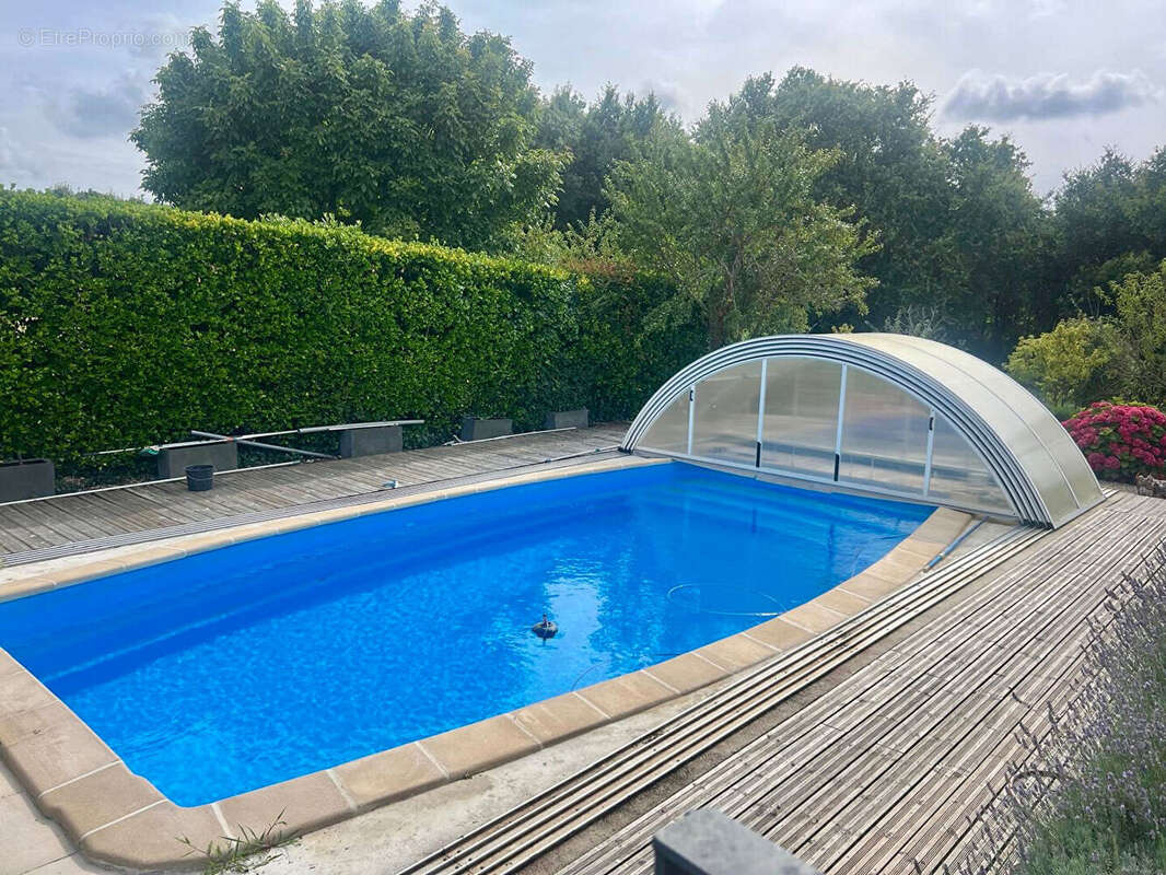 Maison à BOURCEFRANC-LE-CHAPUS