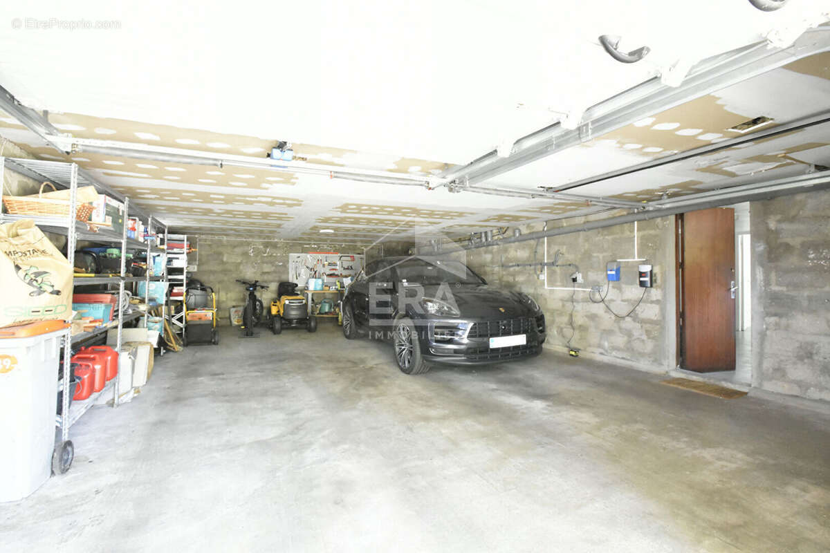 Maison à SAINT-REMY-L&#039;HONORE