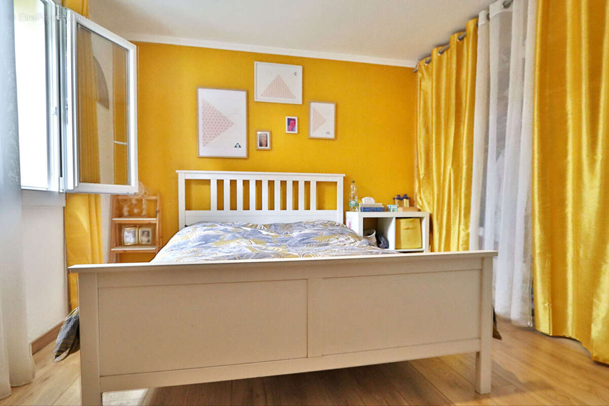 Maison à LEZIGNAN-CORBIERES