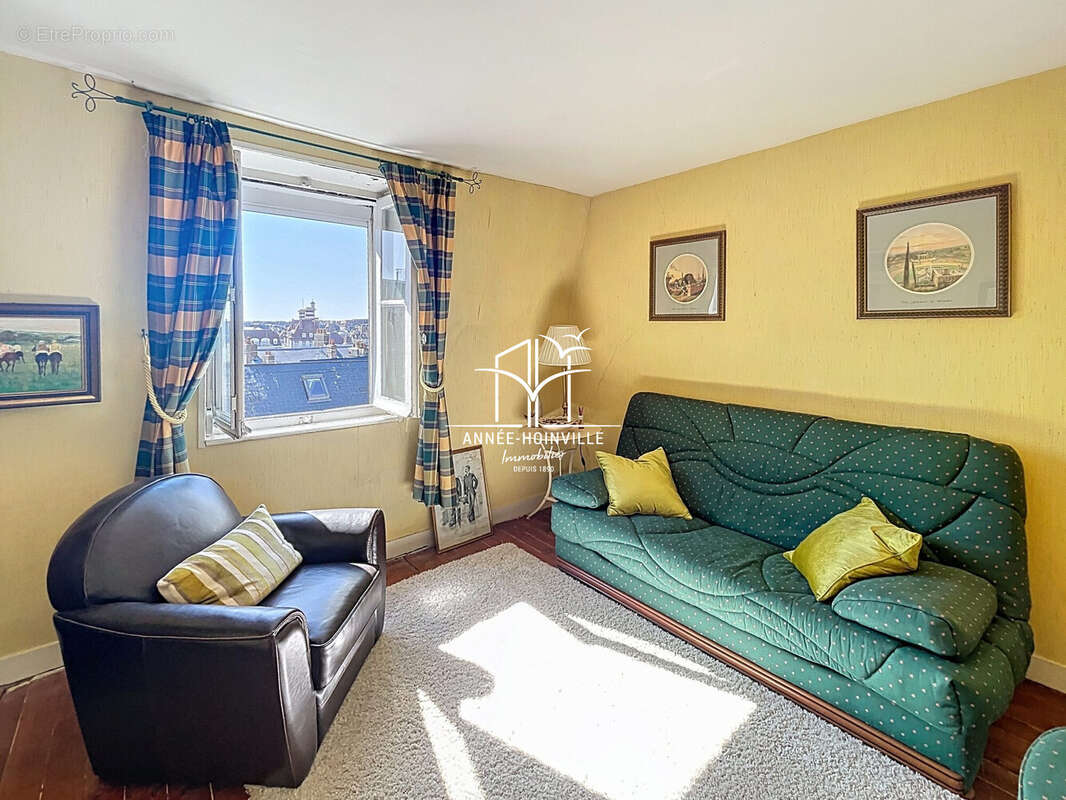 Maison à TROUVILLE-SUR-MER