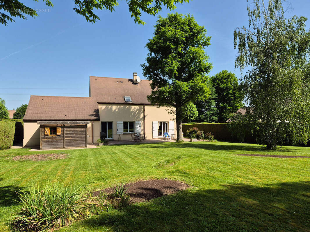 Maison à MONTFORT-L'AMAURY