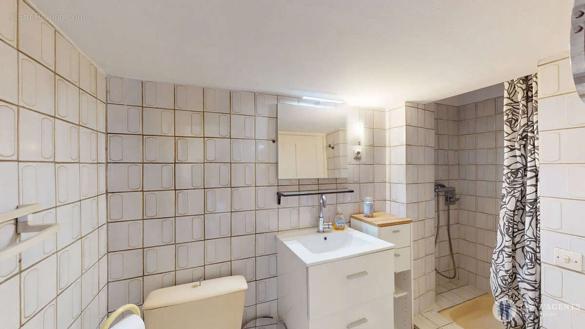 Maison à SAINT-MARTIN-D&#039;HERES