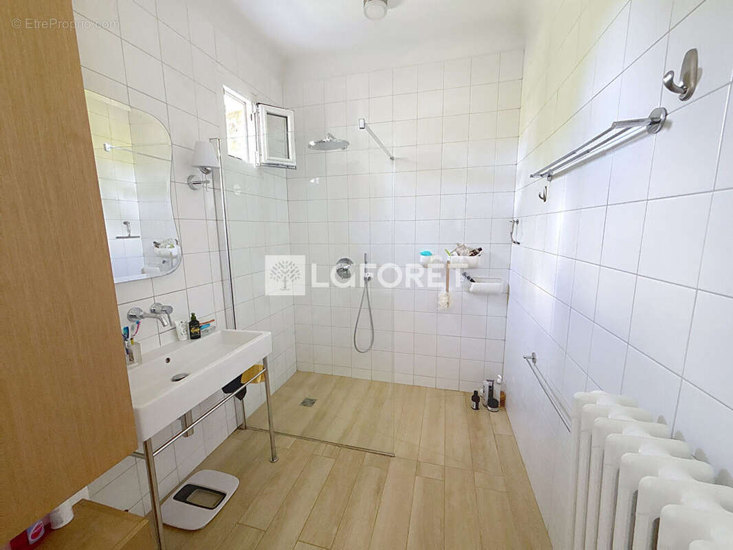 Maison à VITRY-SUR-SEINE