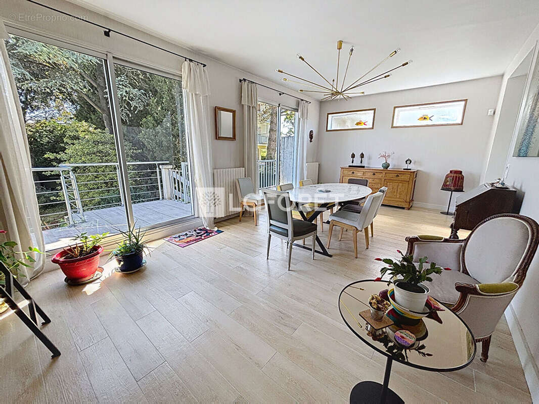 Maison à VITRY-SUR-SEINE