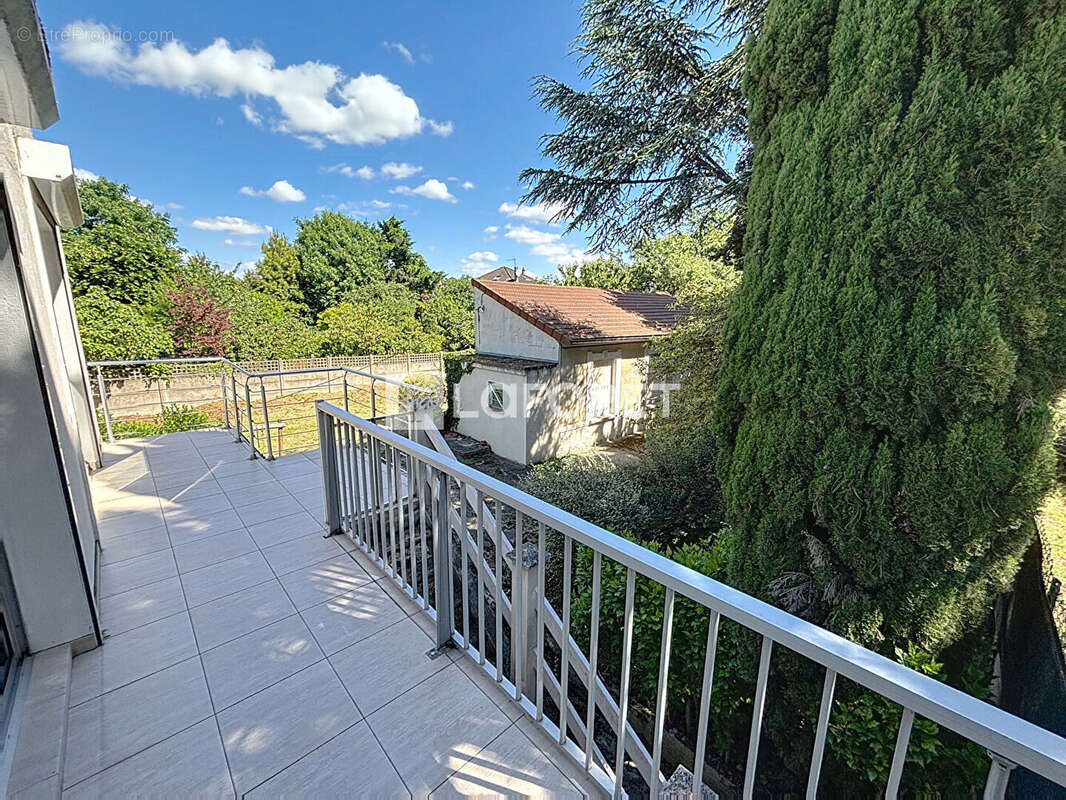 Maison à VITRY-SUR-SEINE