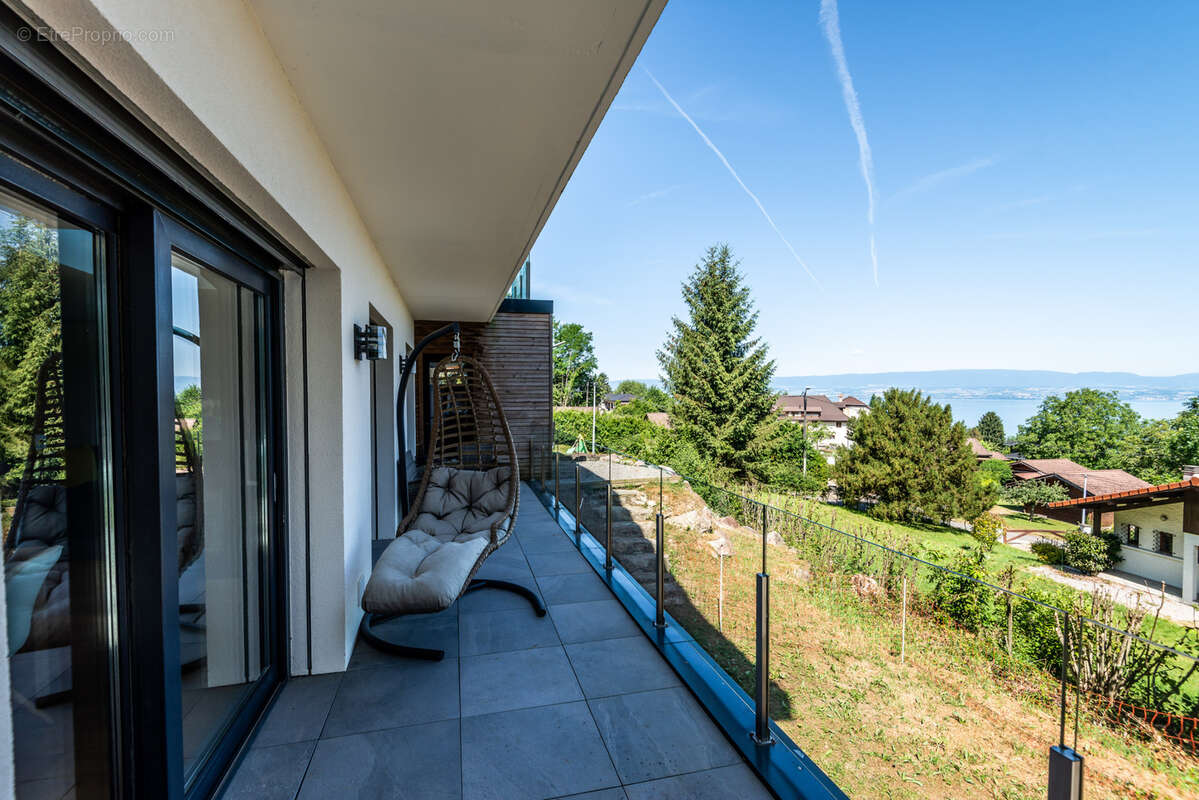 Maison à NEUVECELLE