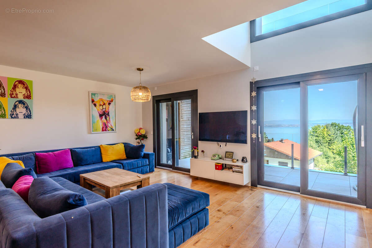 Maison à NEUVECELLE