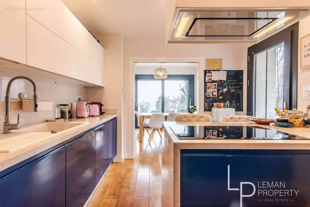 Maison à NEUVECELLE