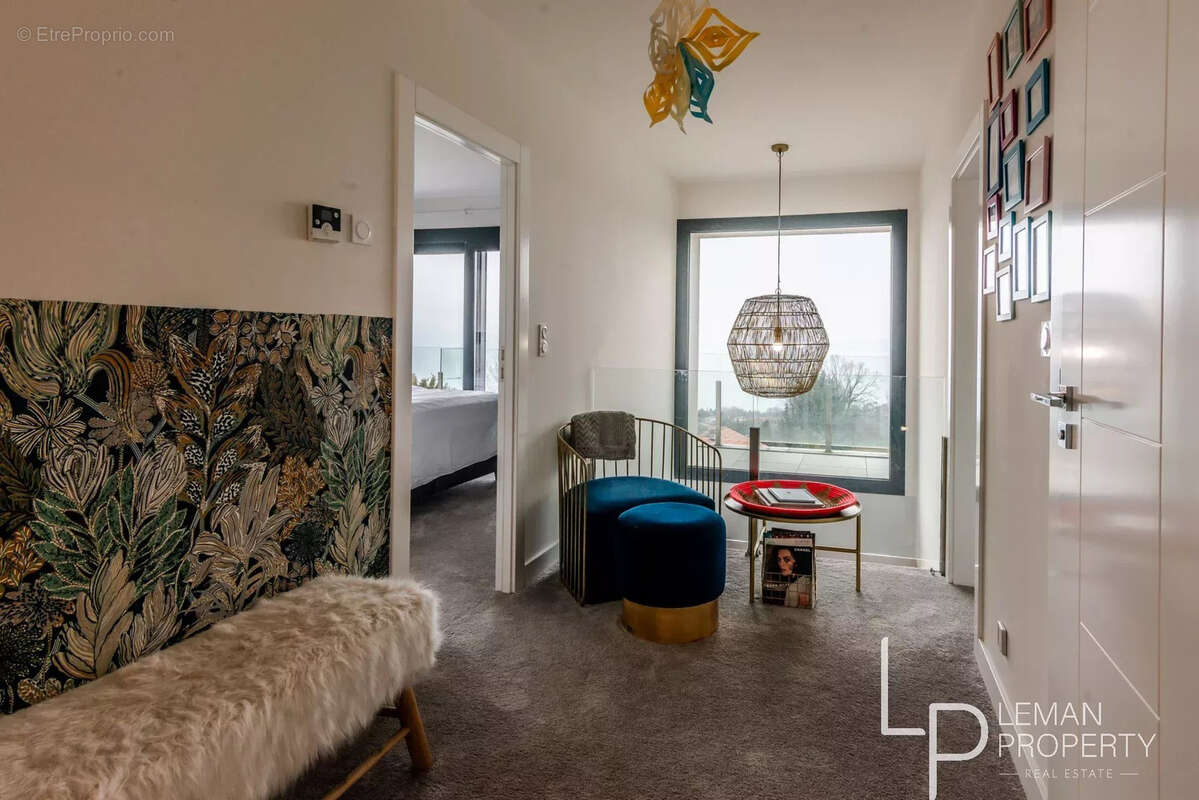 Maison à NEUVECELLE