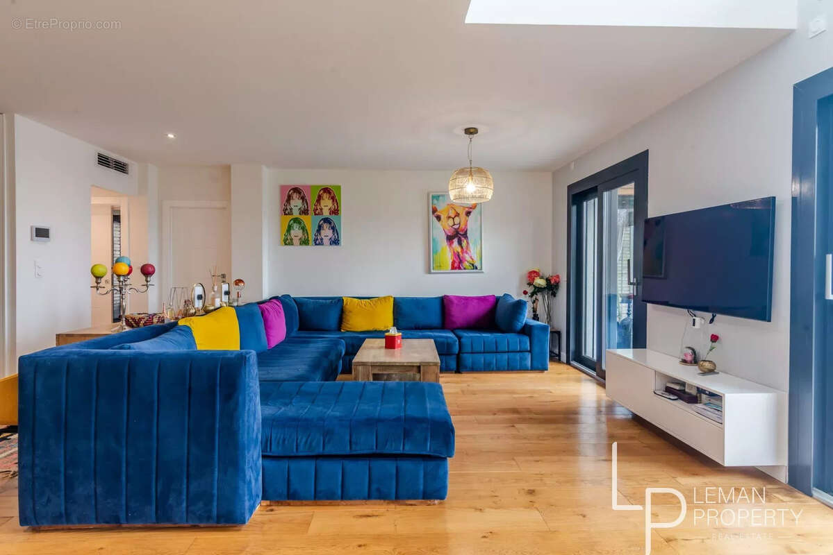 Maison à NEUVECELLE