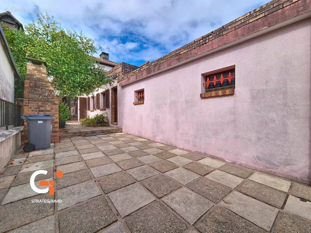 Maison à SOTTEVILLE-LES-ROUEN