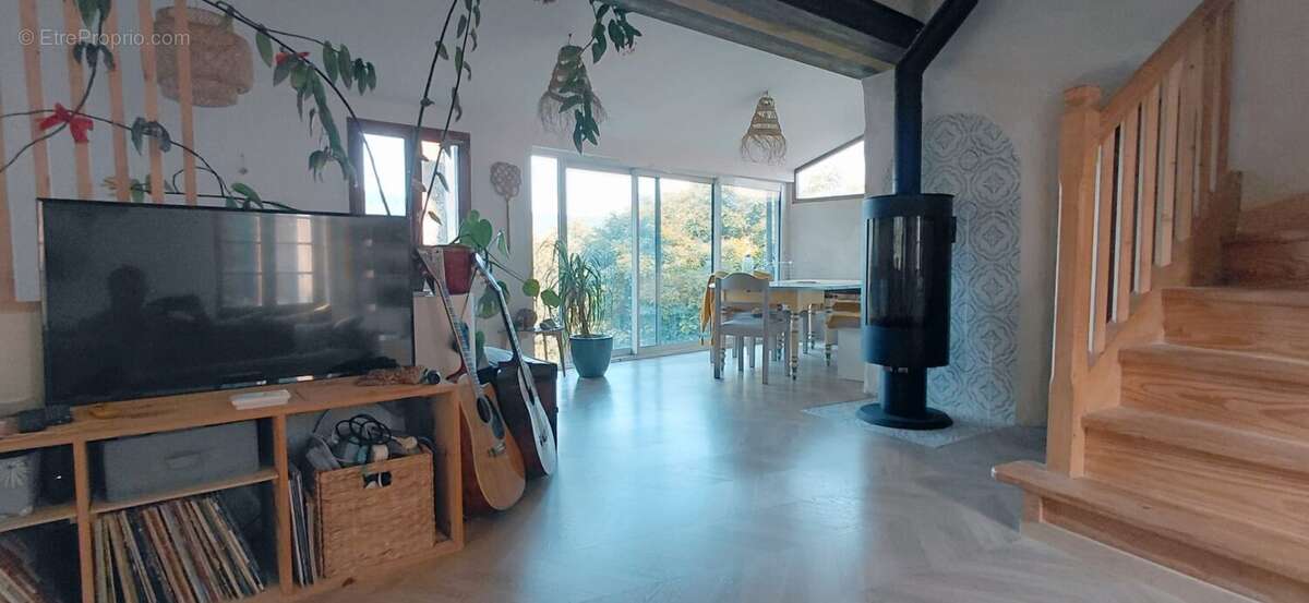 Maison à MONTDARDIER